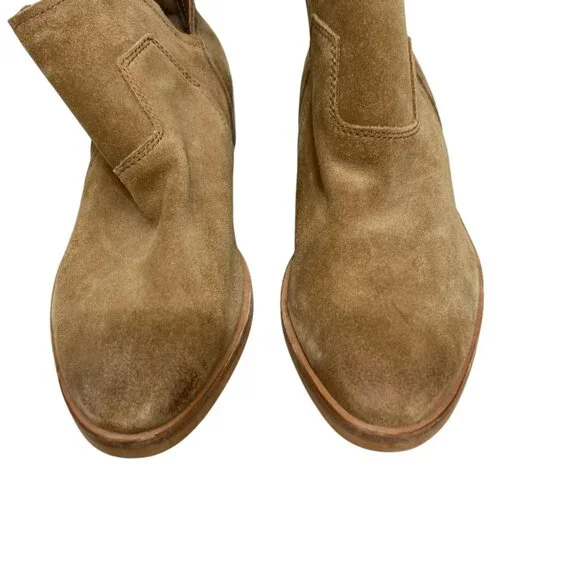 NWOT Dolce Vita Titus Suede Leather Slip On women's ankle booties size 9 - Picture 3 of 8